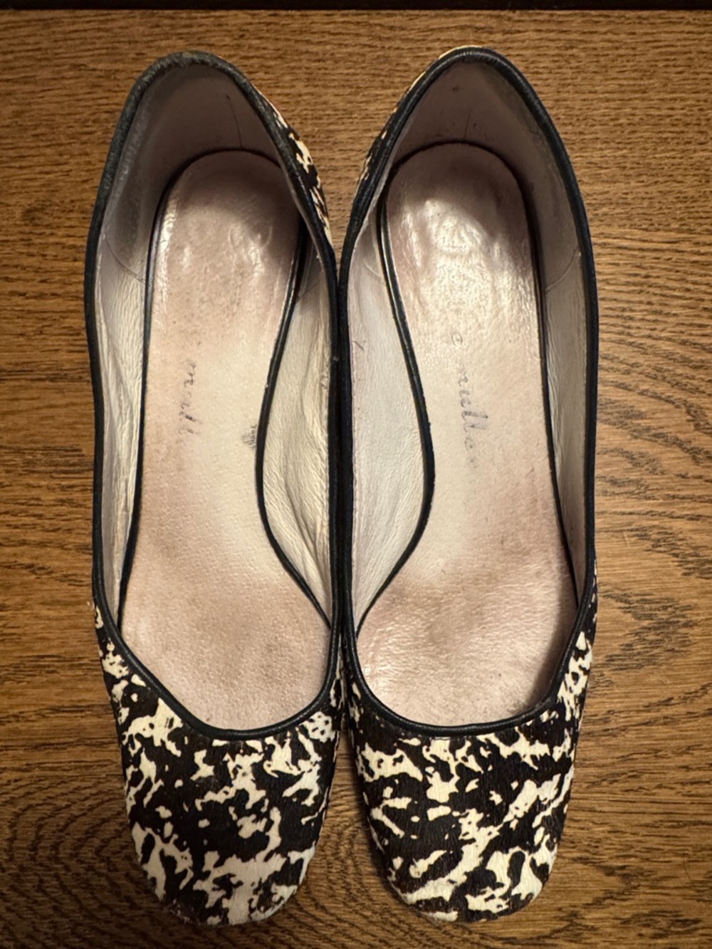 Bettye Muller Women’s Black & White Patterned square toe pumps